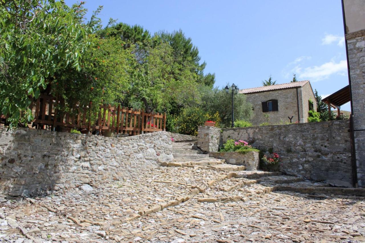 Agriturismo Sant'Agata Пьяна-дельи-Альбанези Экстерьер фото