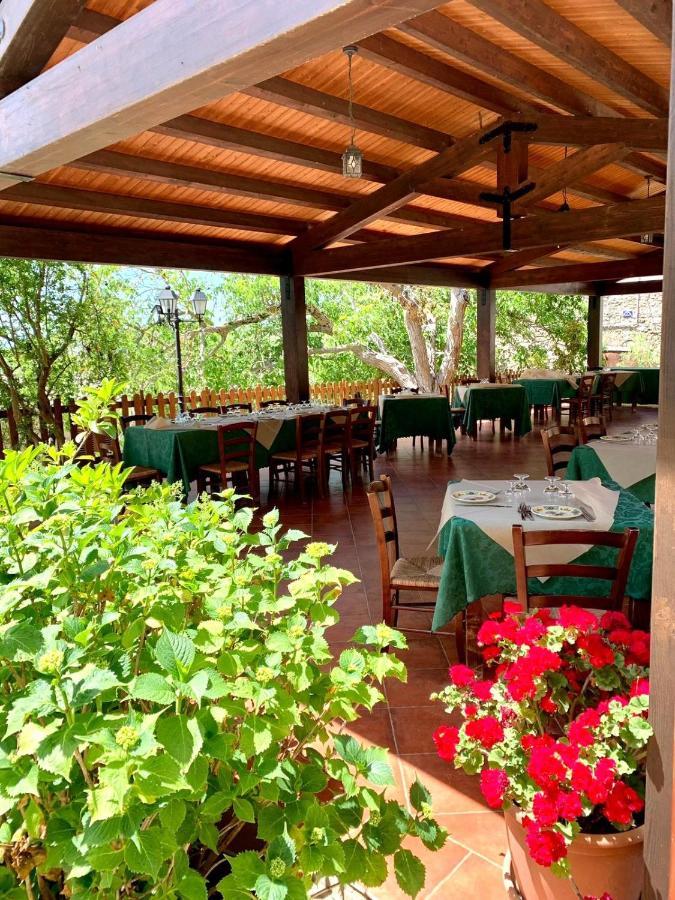 Agriturismo Sant'Agata Пьяна-дельи-Альбанези Экстерьер фото
