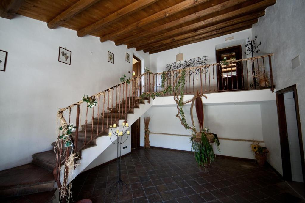 Agriturismo Sant'Agata Пьяна-дельи-Альбанези Экстерьер фото
