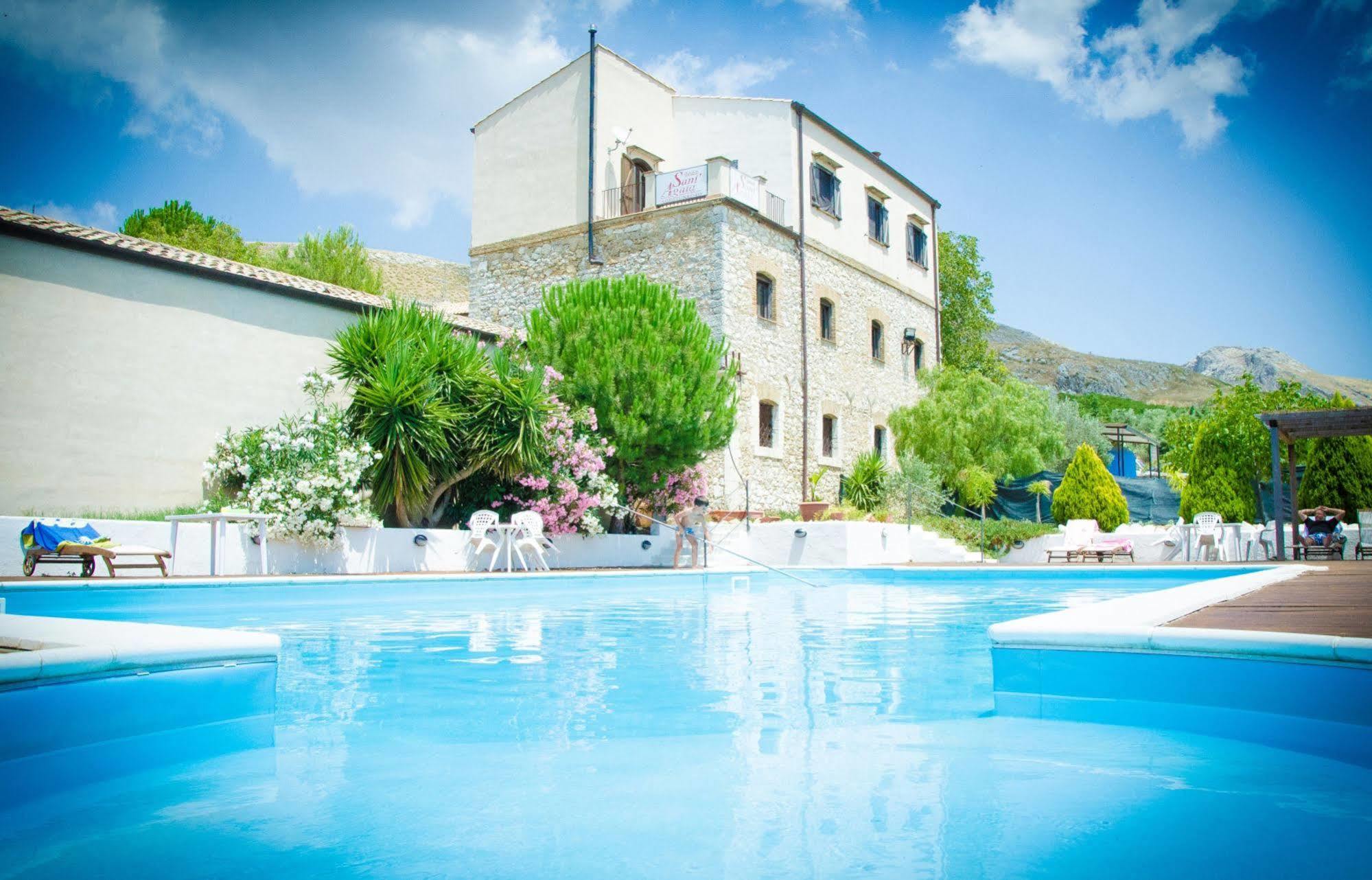 Agriturismo Sant'Agata Пьяна-дельи-Альбанези Экстерьер фото