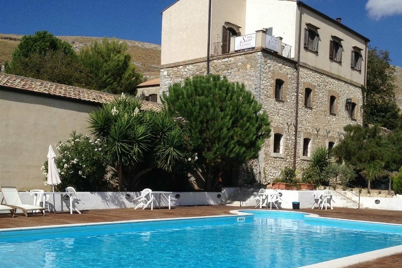 Agriturismo Sant'Agata Пьяна-дельи-Альбанези Экстерьер фото