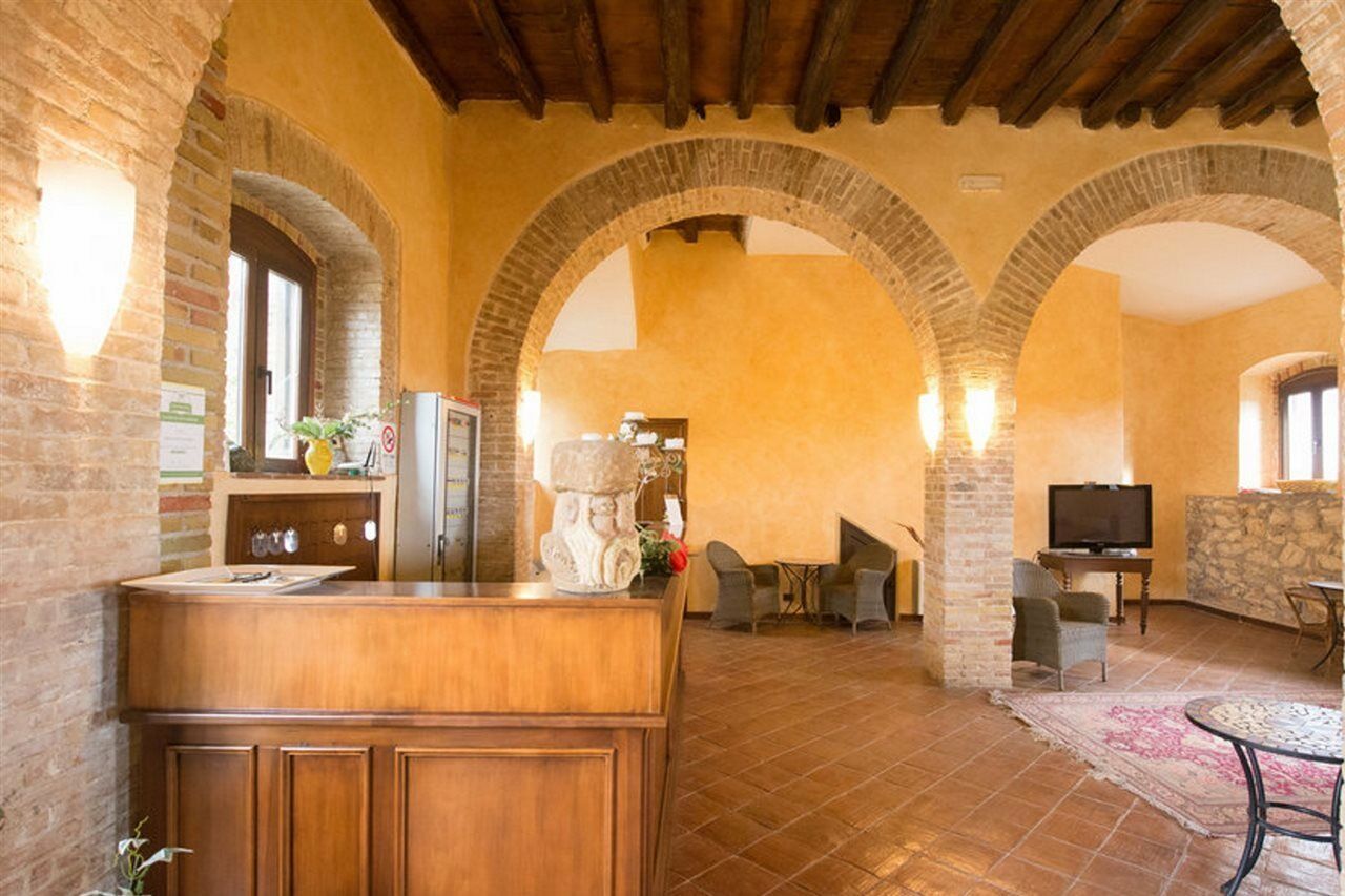 Agriturismo Sant'Agata Пьяна-дельи-Альбанези Экстерьер фото