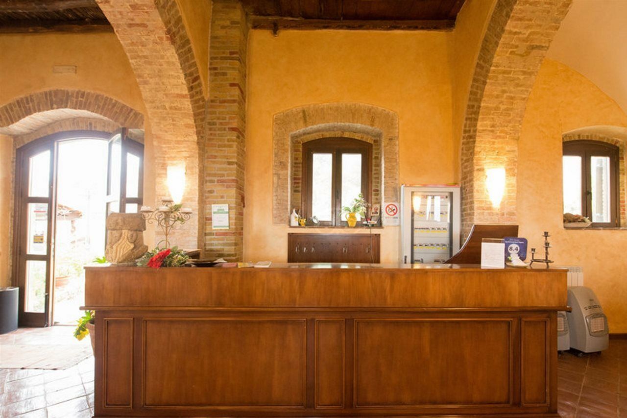 Agriturismo Sant'Agata Пьяна-дельи-Альбанези Экстерьер фото